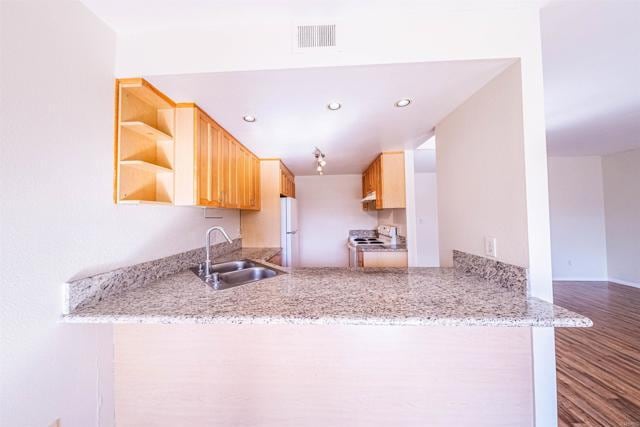 Building Photo - 2374 Caringa Way