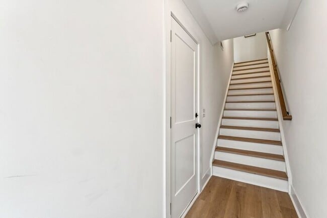 Building Photo - High-End 2BR Townhome | Rooftop Terrace + 2-Car Garage | 24-Unit Community