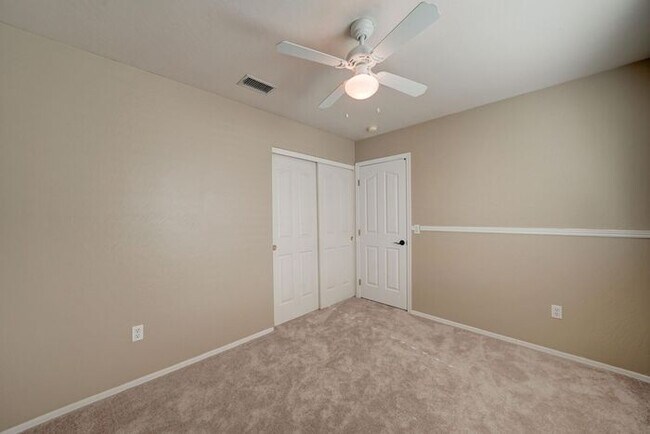 Building Photo - COMING SOON! Gorgeous Gilbert Home with Go...