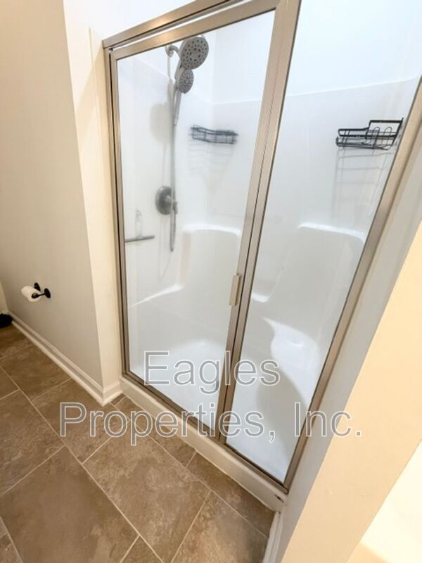 Building Photo - 328 N Landing Dr