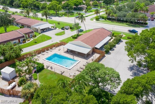 Primary Photo - 6300 South Pointe Blvd