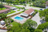Building Photo - 6300 South Pointe Blvd