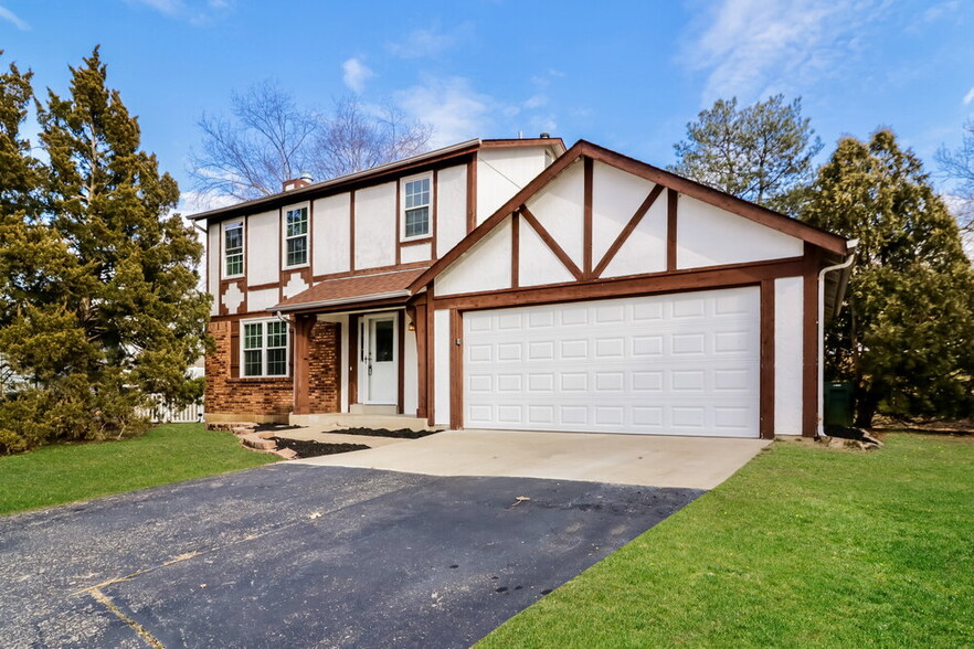 Building Photo - 17 Hollow Tree Ct