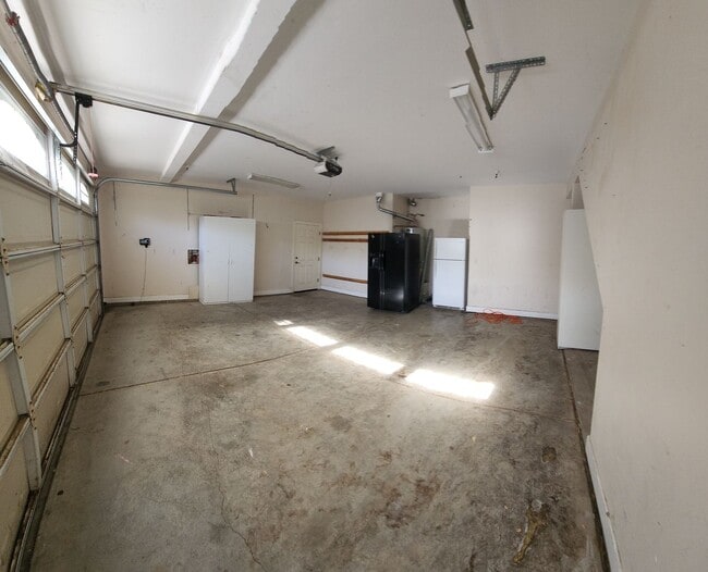 Building Photo - Super close to Poly- Approx. 1000 feet from Cal Poly Grand Avenue entrance-VERY CLOSE!!!