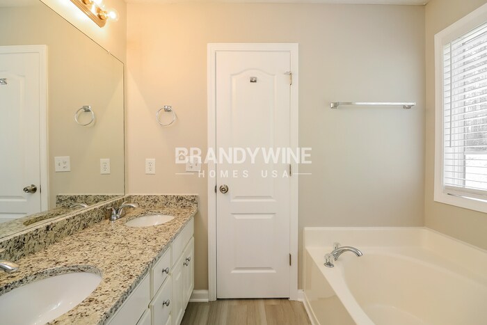 Building Photo - 35 Dews Trail