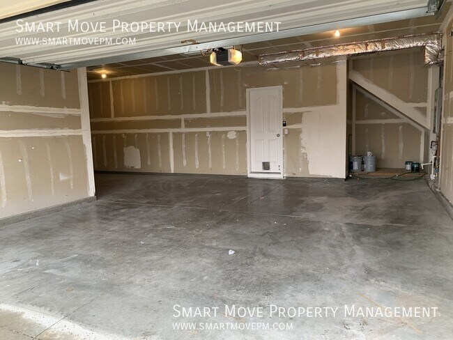 Building Photo - 6094 S Teak Way