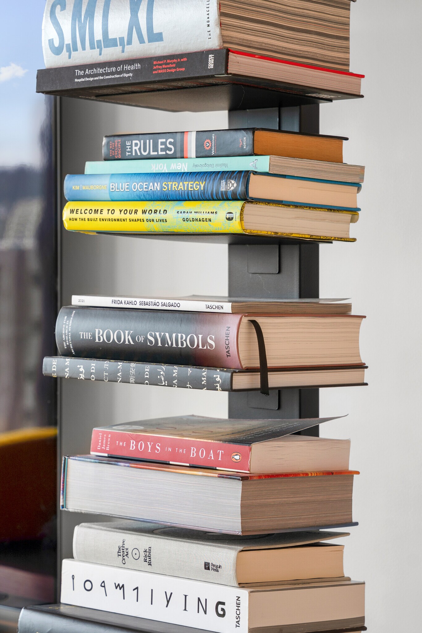 Building Photo - 12 NE Fremont St