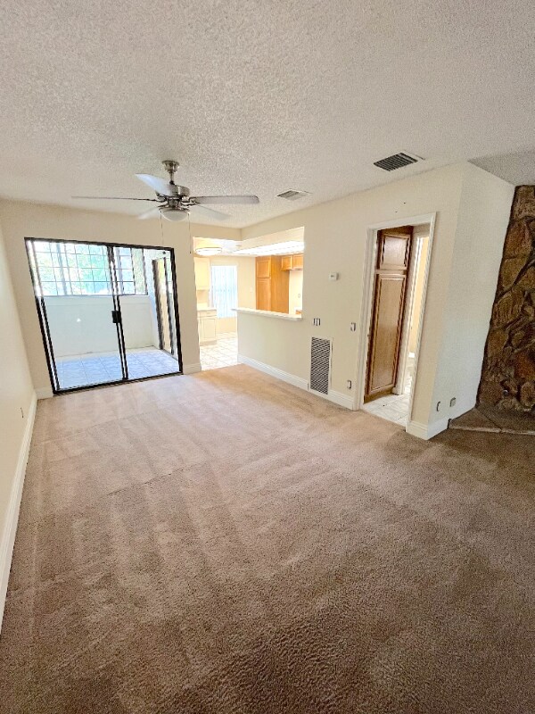 Building Photo - 111 E Rosewood Ct