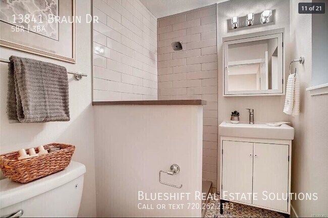 Building Photo - 13841 Braun Dr
