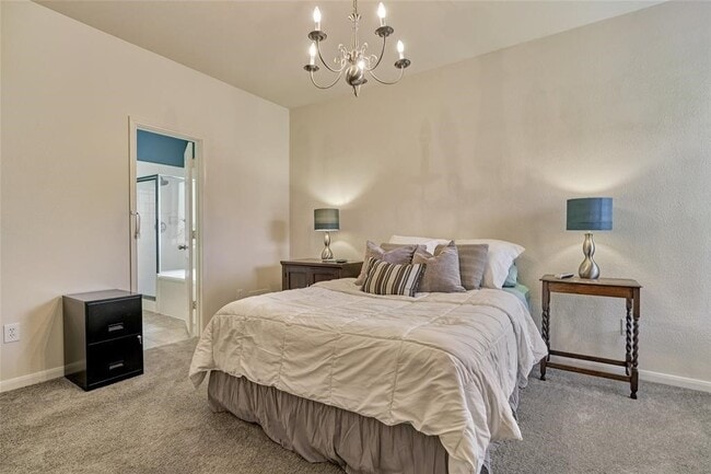 Building Photo - 21519 Falvel Sunrise Ct