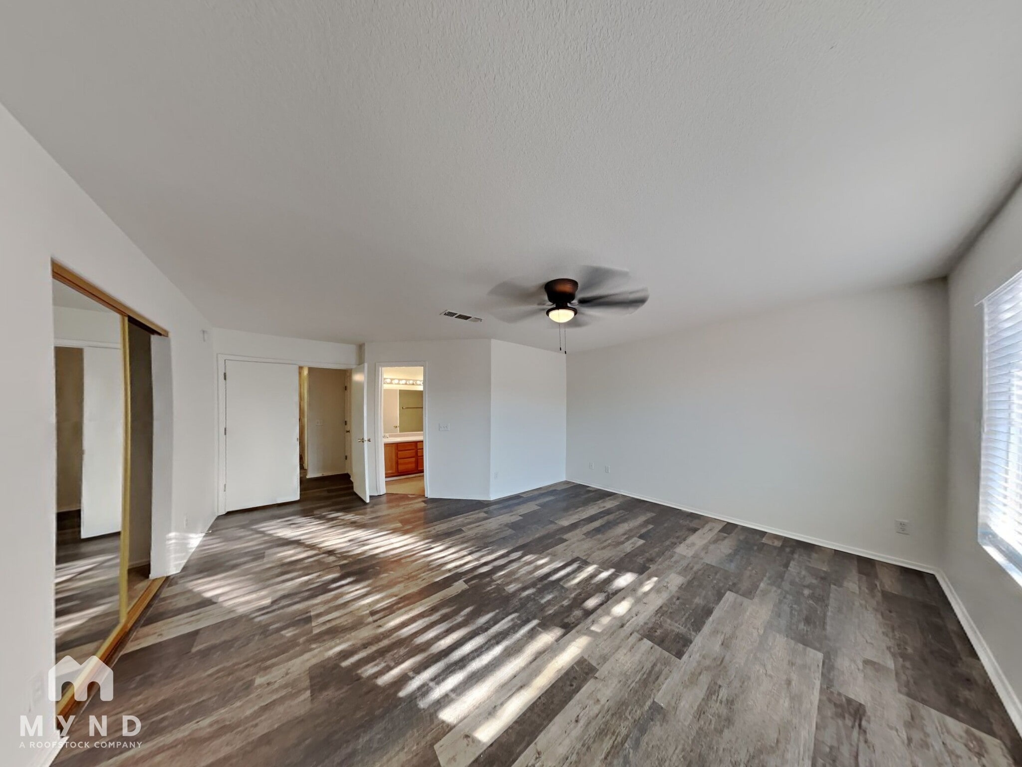 Building Photo - 4230 S Mayberry Pl