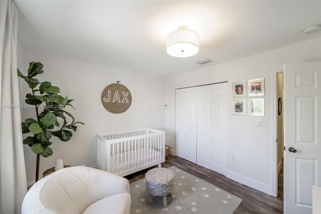 Building Photo - 16340 SW 75th St