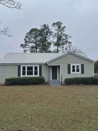 Building Photo - 712 E Walnut St