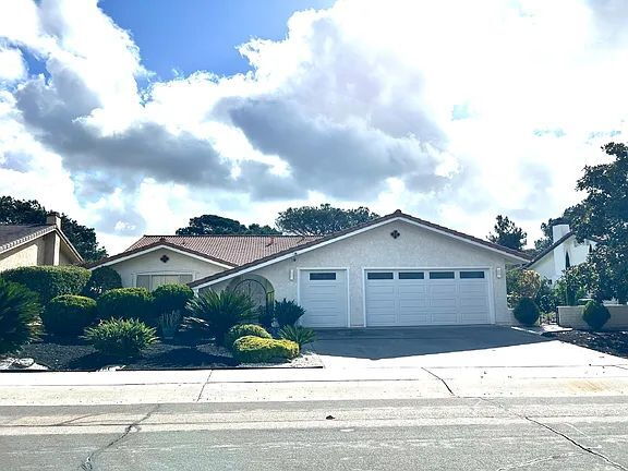 Building Photo - NO MIN CREDIT SCORE REQUIRED, BK OKAY, PAS...