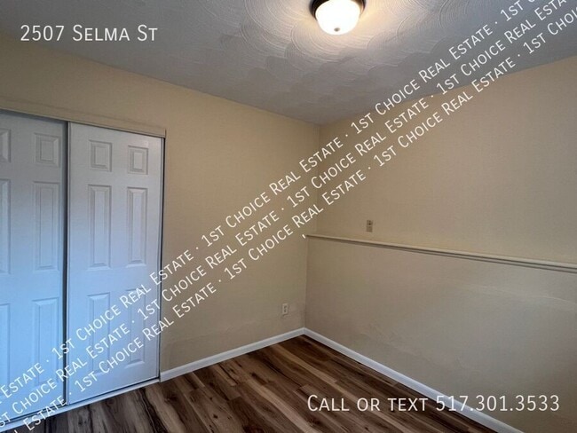 Building Photo - 2507 Selma St