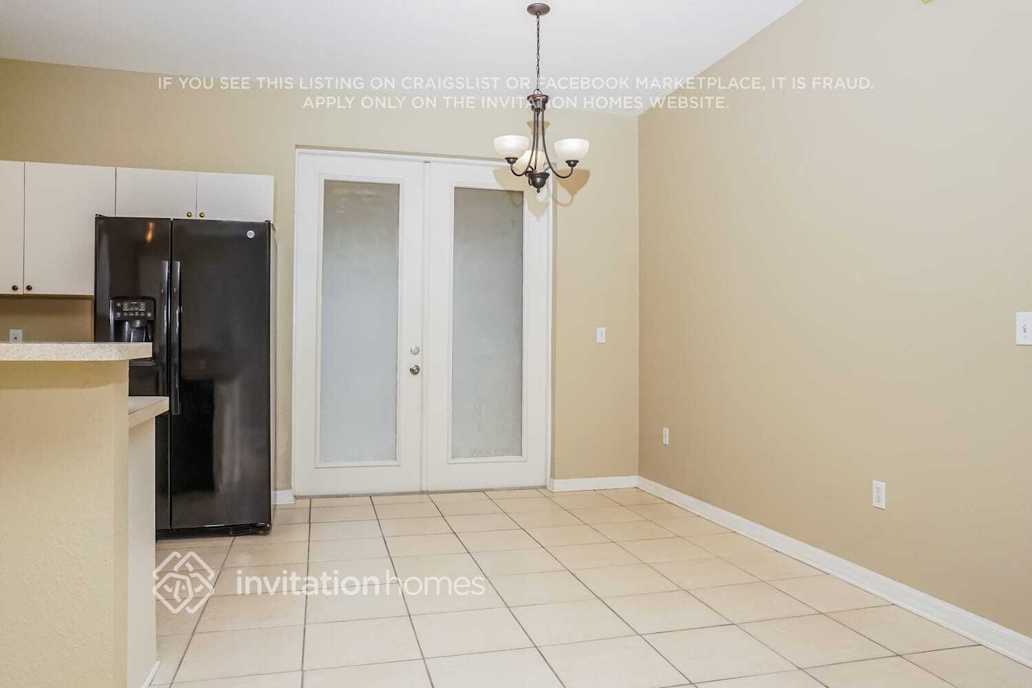 Building Photo - 2844 Wells Ave