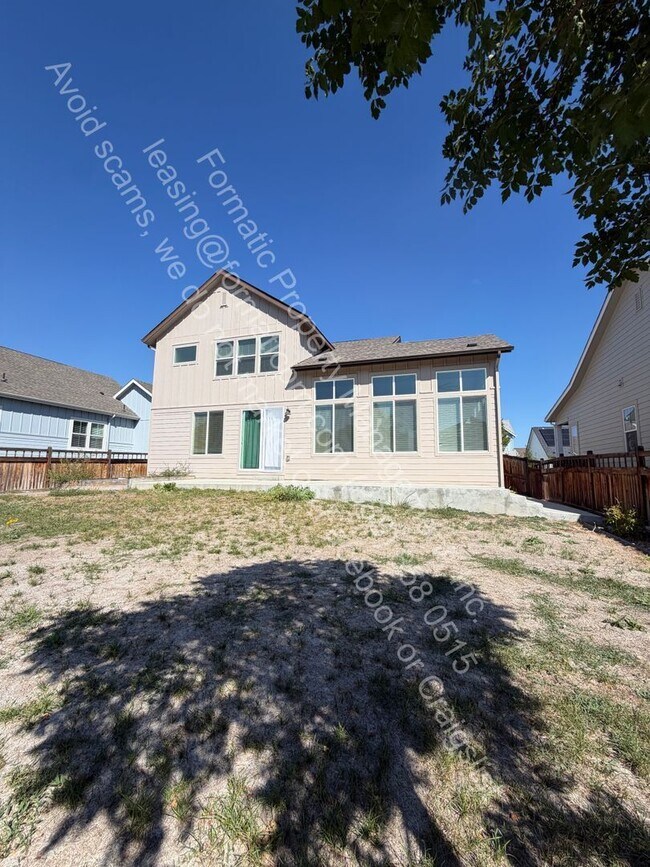 Building Photo - 4340 Mt Shavano St