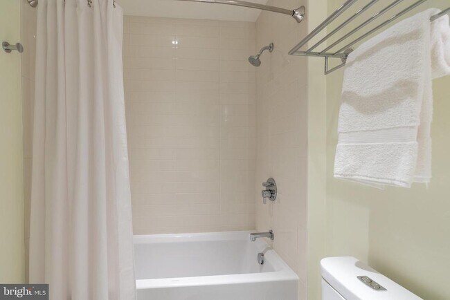 Building Photo - 2501 M St NW