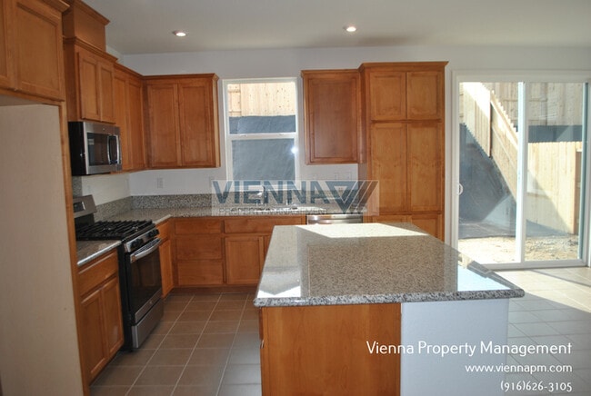 Building Photo - 111 Chesapeake Ct