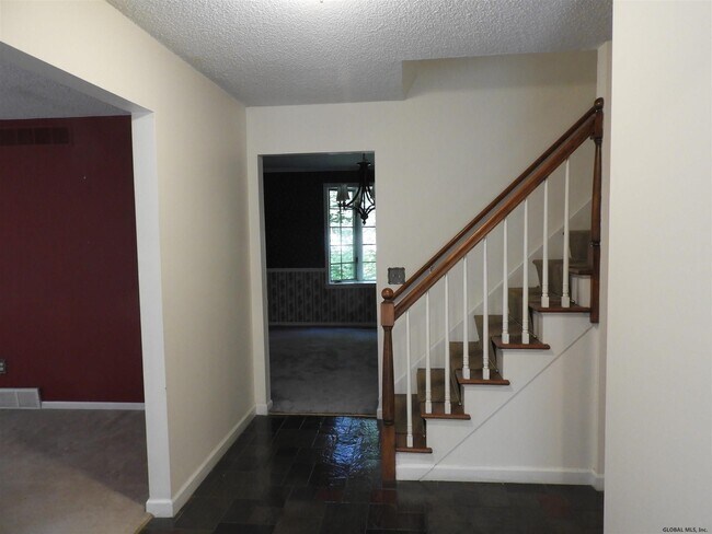 Building Photo - 401 Loudon Rd