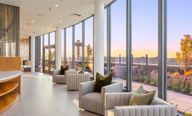 Building Photo - Modern Spire Condo with Space Needle Views in Belltown