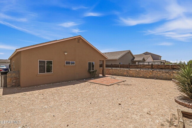 Building Photo - 14741 Bobby Joe Hill