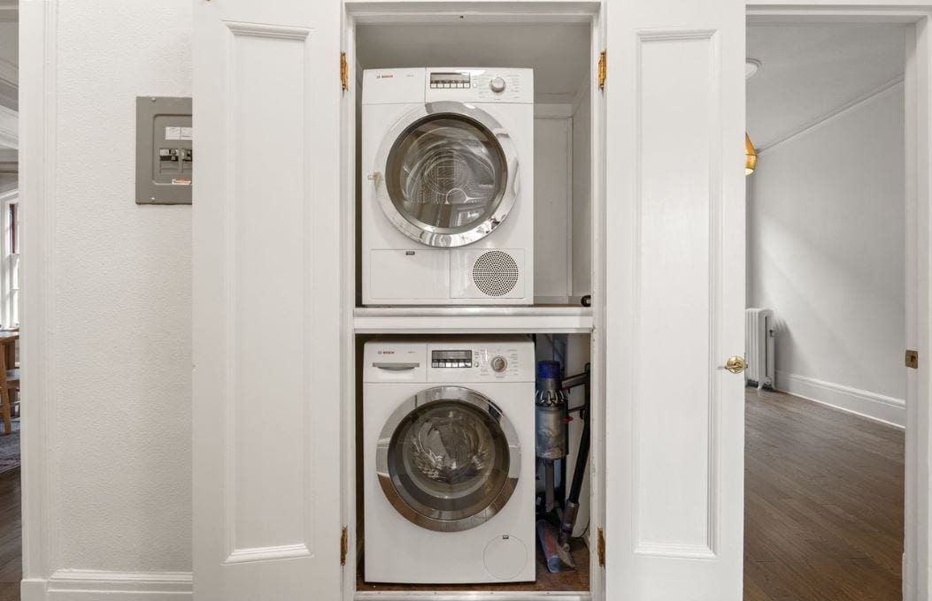 Building Photo - 410 NW 18th Ave