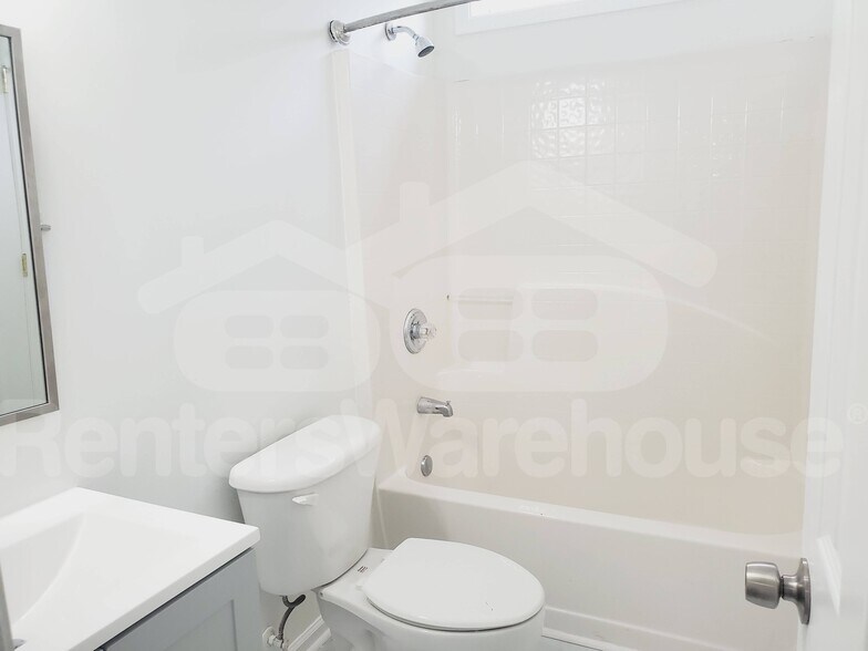 Building Photo - 6555 Brandemere Way SW