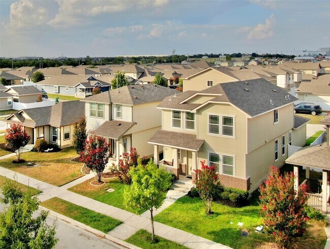 Building Photo - 308 Craters of the Moon Blvd