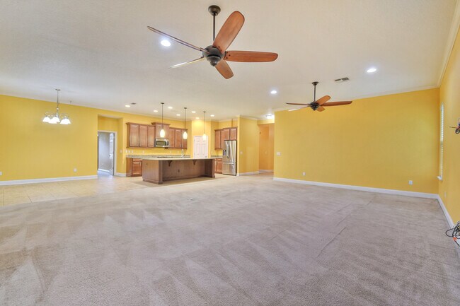 Building Photo - 3521 Carolwood Ln