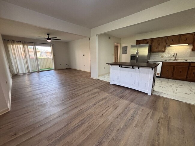 Building Photo - 5260 Crossbow Cir