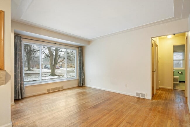 Building Photo - 17133 Delaware Ave