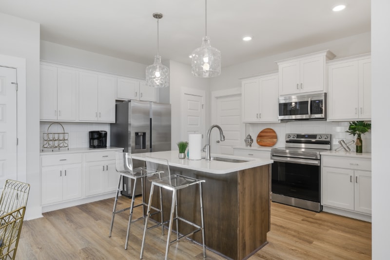 Building Photo - 131 Weller Ln