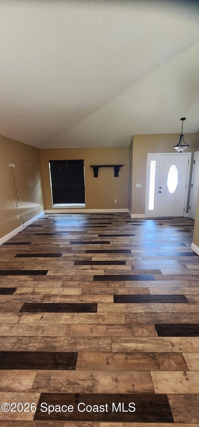 Building Photo - 428 Heathrow Cir