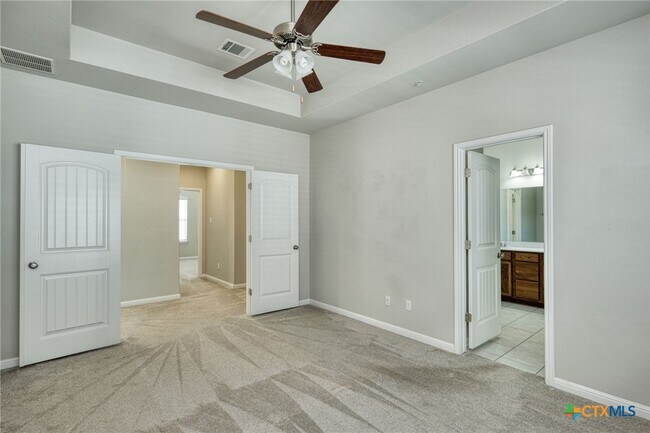 Building Photo - 7220 Wyoming Springs Dr