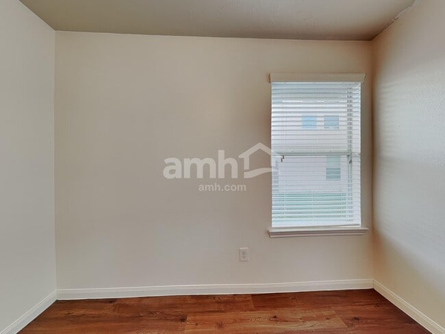 Building Photo - 6034 Brenwood Trails Ln