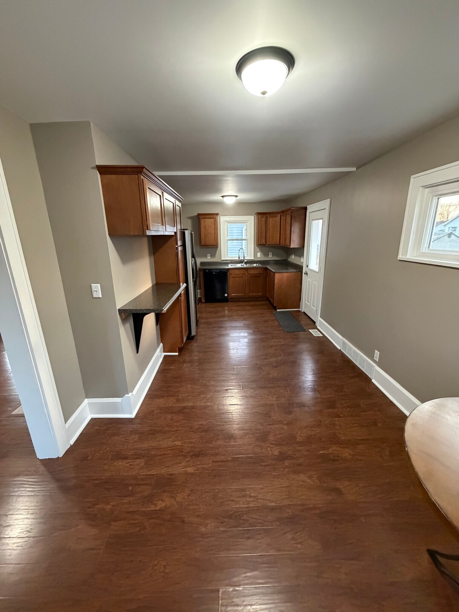 Building Photo - 650 Sherman St