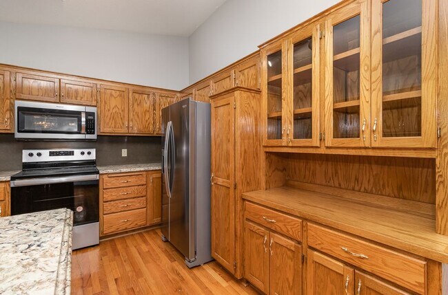 Building Photo - Beautiful Single Family home in Savage