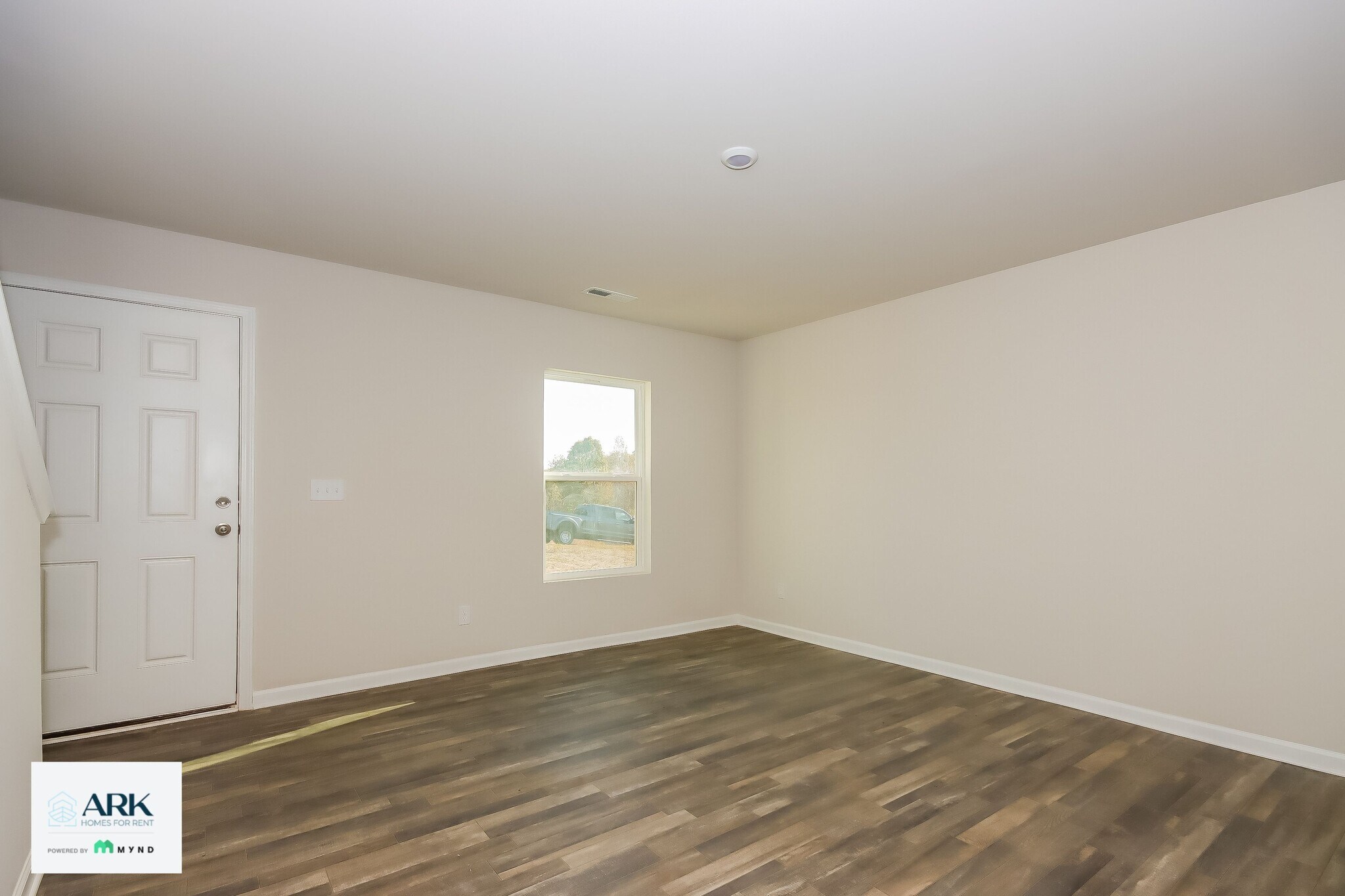Building Photo - 125 Zach Dr