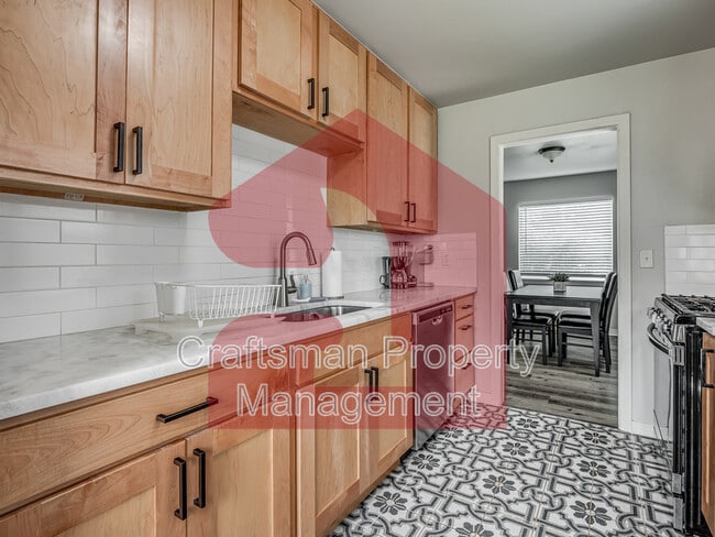 Building Photo - 2926 NW 72nd St