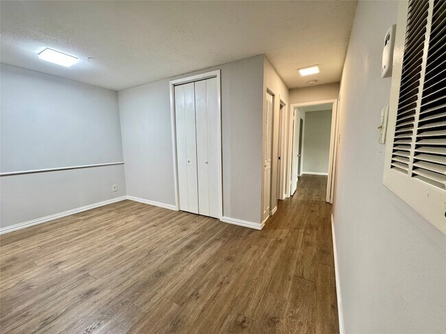 Building Photo - 5981 Arapaho Rd