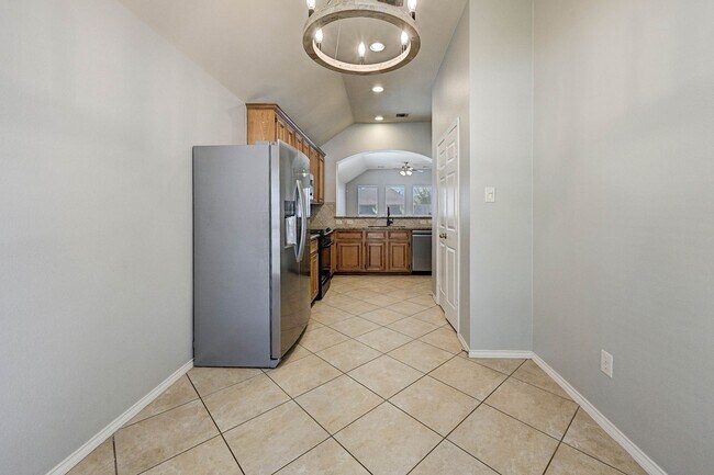 Building Photo - 18923 Bluestone Hollow Ln