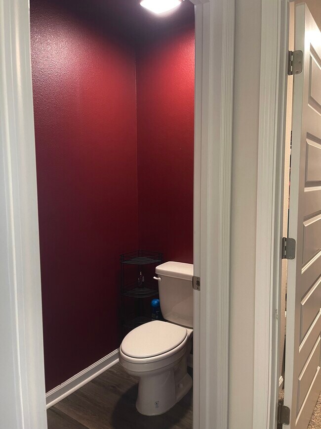 Building Photo - 8623 Tarsus Dr