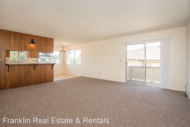 Building Photo - 2 br, 1.5 bath House - 755 Pacific Apt #3