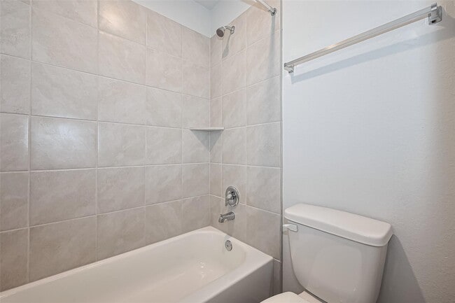 Building Photo - 2412 Cave Fish Dr