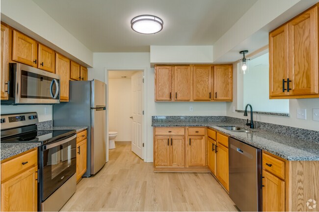 Primary Photo - 14755 W Hidden Creek Ct