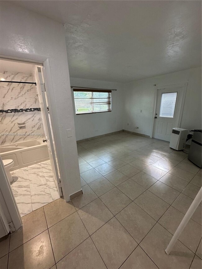 Building Photo - 6439 SW 7th St