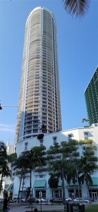 Building Photo - 1750 N Bayshore Dr