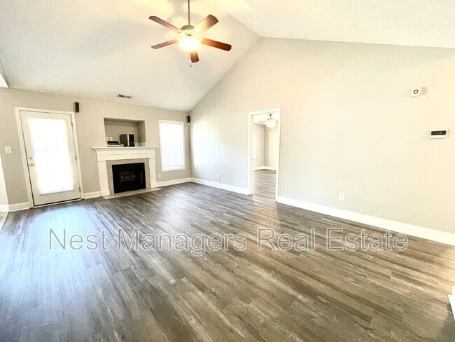 Building Photo - 315 Copper Creek Dr