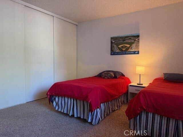 Building Photo - 301 Canyon Crest Ln